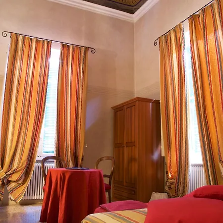 La Luna Hotel 3*