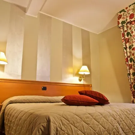 Hotel La Luna Lucca